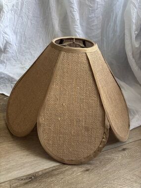 Natural Burlap Petal-Shaped Table Lamp Shade hanging light  - Beige